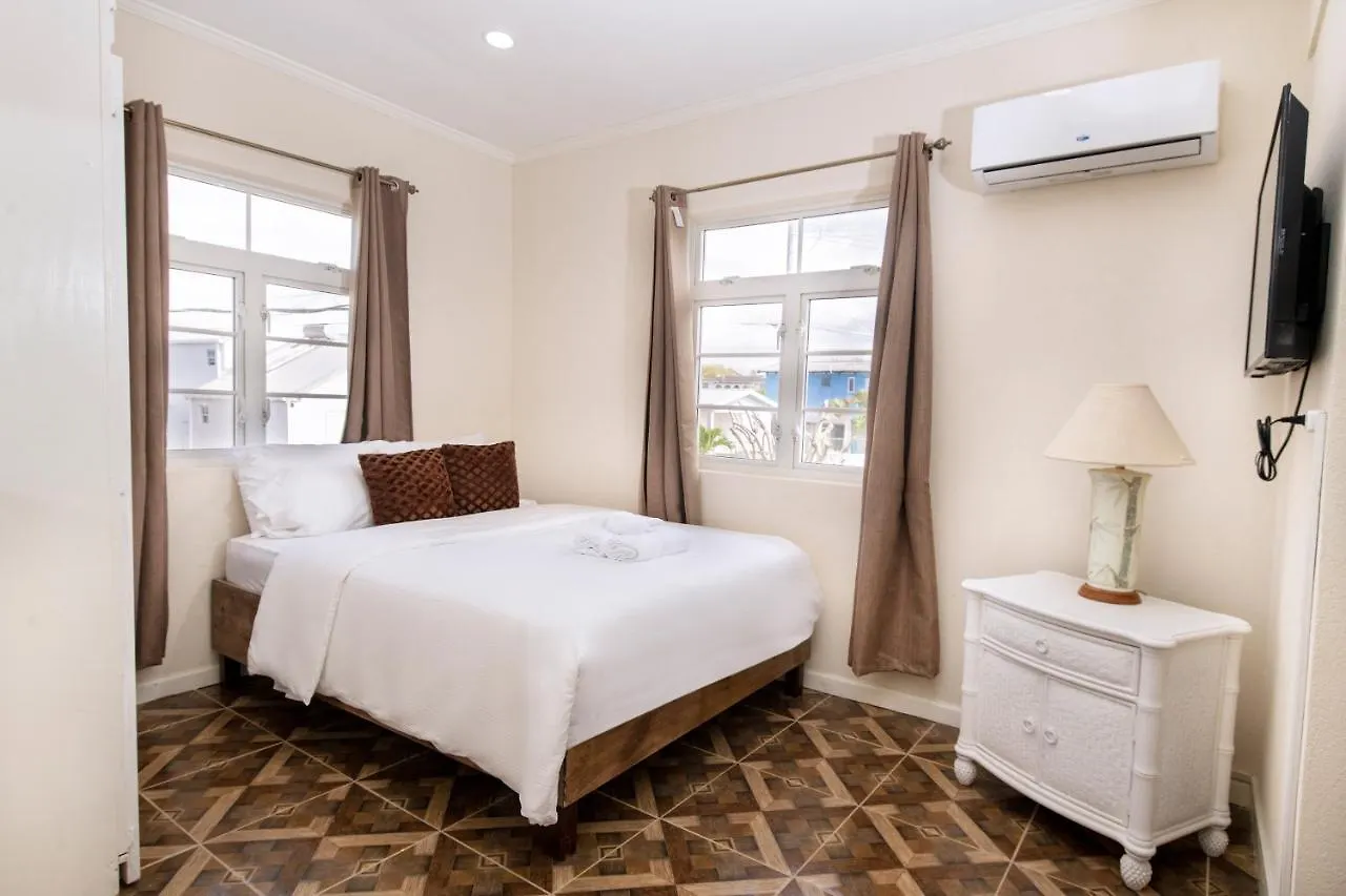 Mariner Suites Christ Church 0*,  Barbados