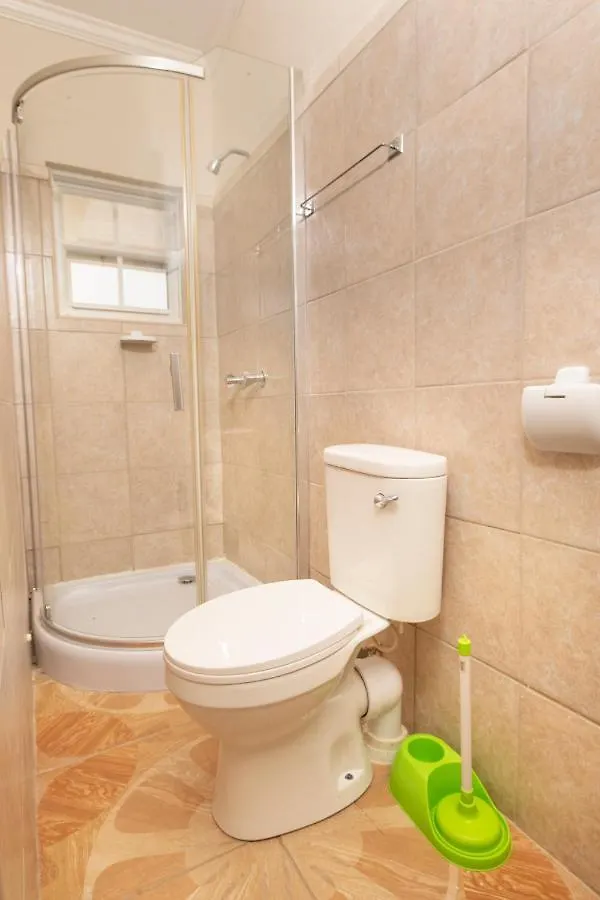 Apartment Mariner Suites Christ Church
